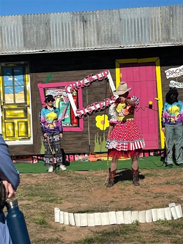 Birdsville Carnival - CrackUp Sisters live entertainment